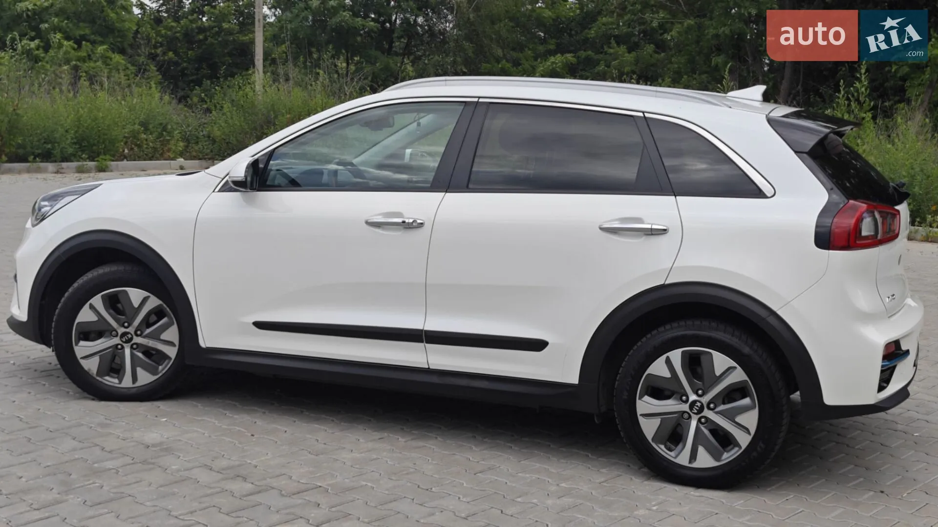2019 Kia Niro - мініатюра 16