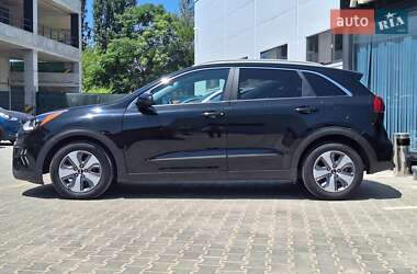 Позашляховик / Кросовер Kia Niro 2021 в 