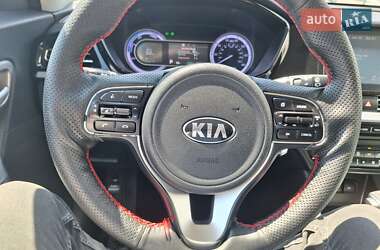 Позашляховик / Кросовер Kia Niro 2021 в 