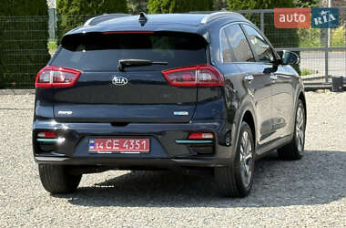 Внедорожник / Кроссовер Kia Niro 2020 в 