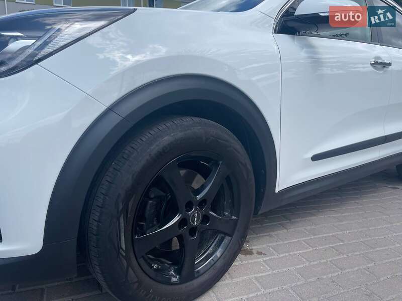 Позашляховик / Кросовер Kia Niro 2019 в Рівному