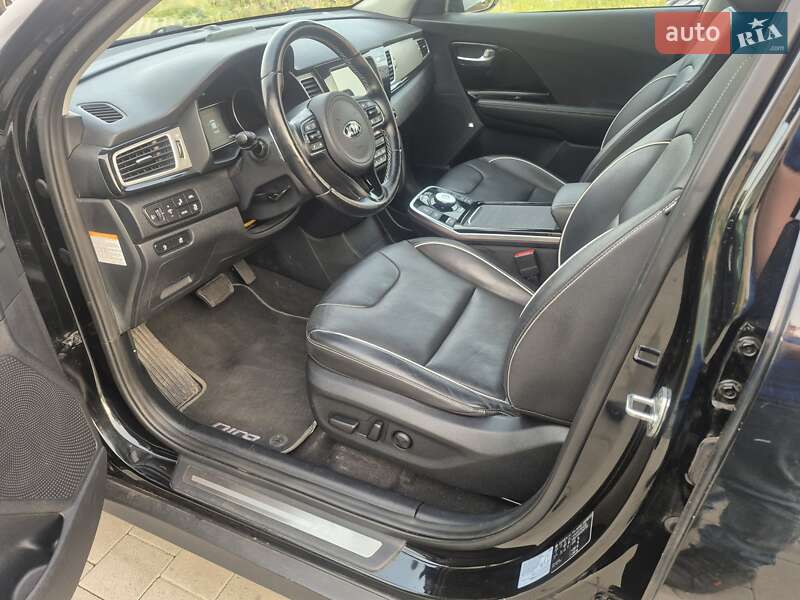 Позашляховик / Кросовер Kia Niro 2019 в Хмельницькому
