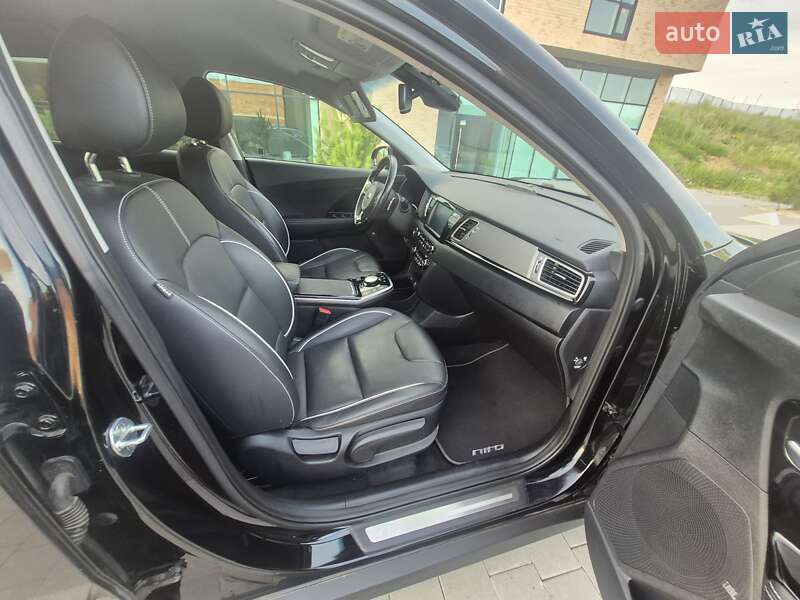 Позашляховик / Кросовер Kia Niro 2019 в Хмельницькому