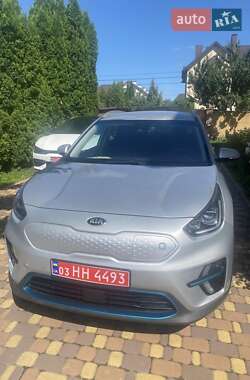 Внедорожник / Кроссовер Kia Niro 2021 в Киеве