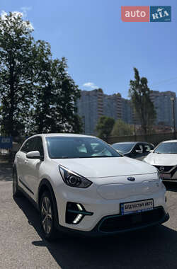 Внедорожник / Кроссовер Kia Niro 2020 в Киеве