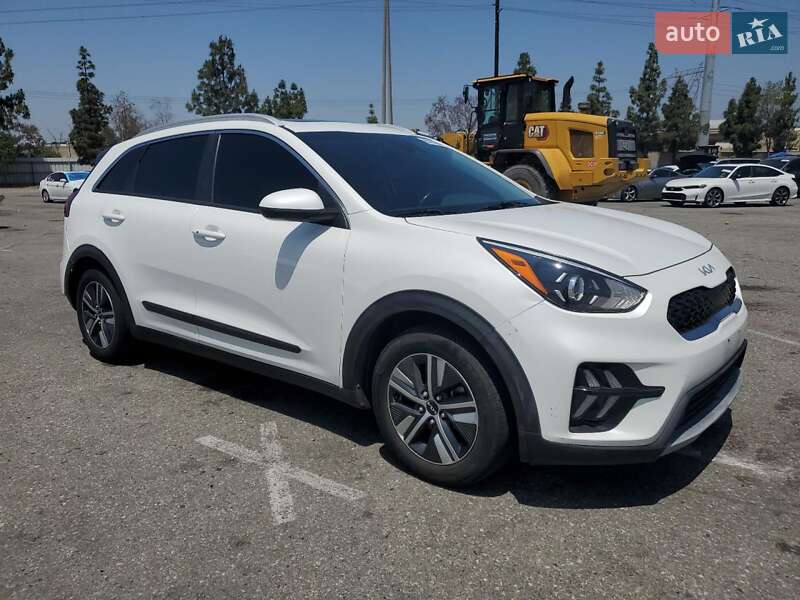 Позашляховик / Кросовер Kia Niro 2022 в Львові