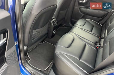 Позашляховик / Кросовер Kia Niro 2021 в 