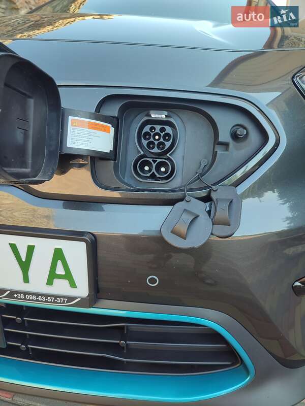 Внедорожник / Кроссовер Kia Niro 2020 в Ровно фото 20 Внедорожник / Кроссовер Kia Niro 2020 в Ровно