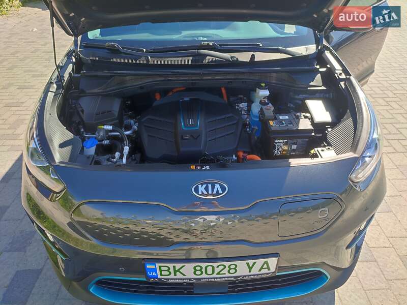 Внедорожник / Кроссовер Kia Niro 2020 в Ровно фото 32 Внедорожник / Кроссовер Kia Niro 2020 в Ровно