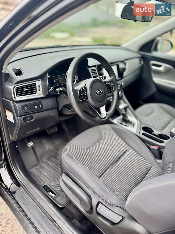 Внедорожник / Кроссовер Kia Niro 2018 в Киеве