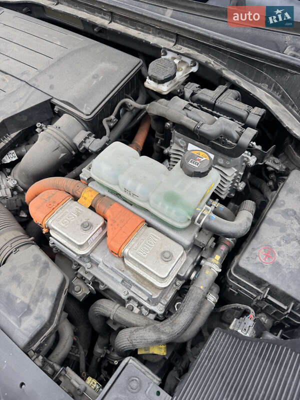 Внедорожник / Кроссовер Kia Niro 2018 в Киеве