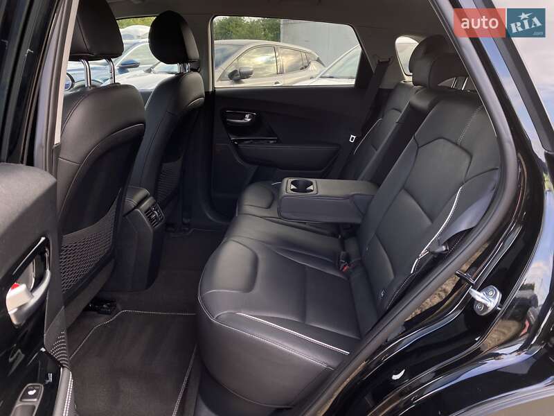 Внедорожник / Кроссовер Kia Niro 2020 в Львове
