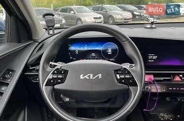 Внедорожник / Кроссовер Kia Niro 2023 в 