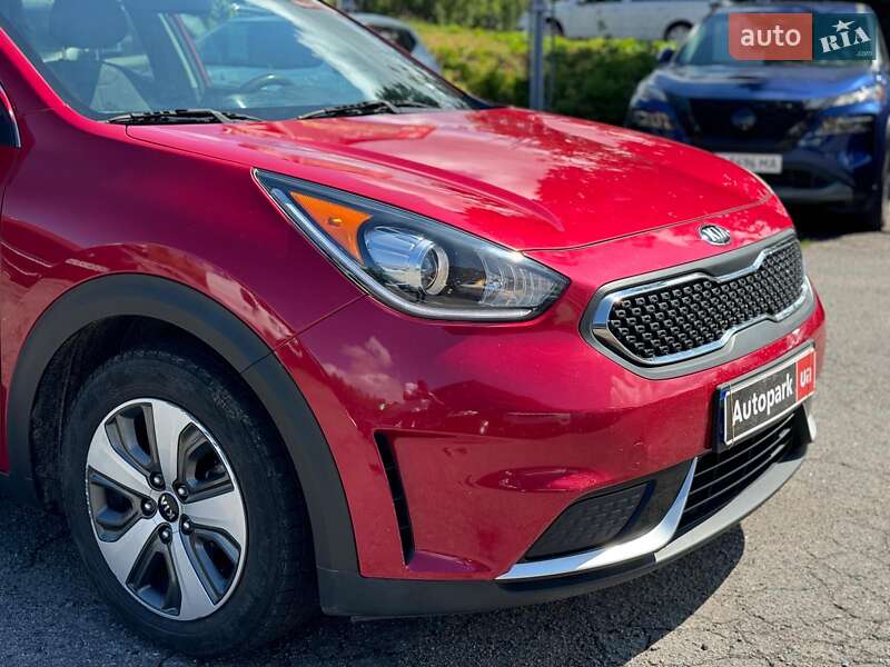 Внедорожник / Кроссовер Kia Niro 2017 в Виннице