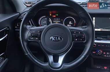 Внедорожник / Кроссовер Kia Niro 2020 в 