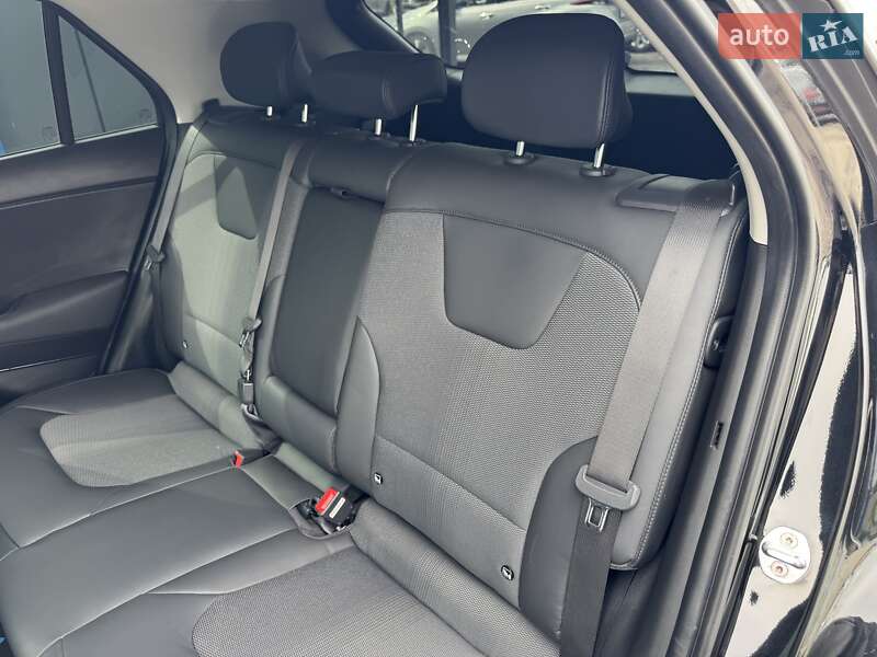 Внедорожник / Кроссовер Kia Niro 2022 в Ровно