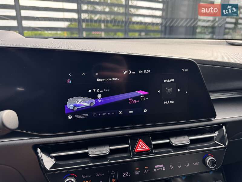 Внедорожник / Кроссовер Kia Niro 2022 в Ровно