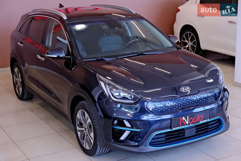 Внедорожник / Кроссовер Kia Niro 2022 в Одессе фото 6 Внедорожник / Кроссовер Kia Niro 2022 в Одессе