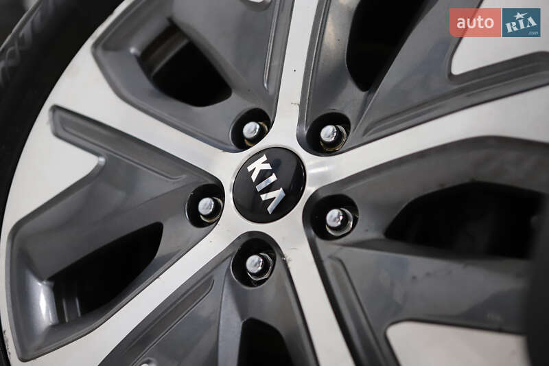 Позашляховик / Кросовер Kia Niro 2022 в Дрогобичі