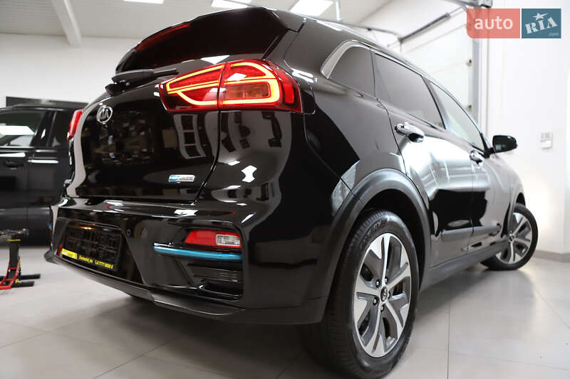 Позашляховик / Кросовер Kia Niro 2022 в Дрогобичі