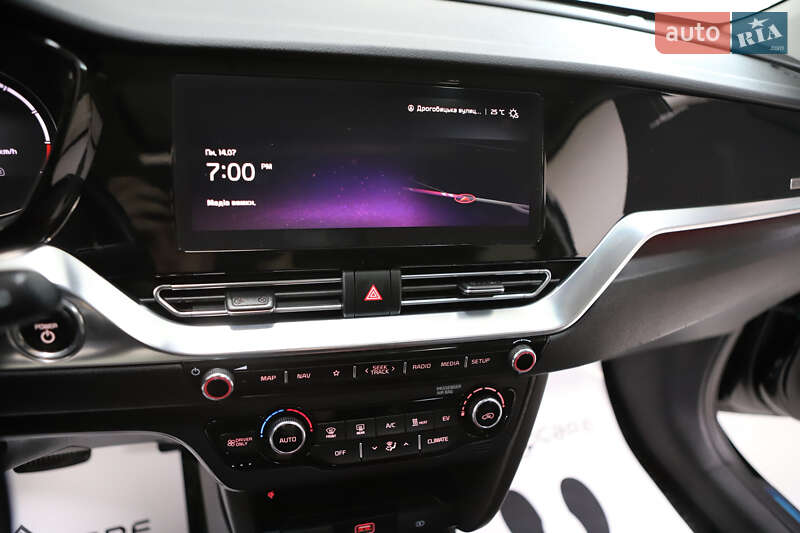 Позашляховик / Кросовер Kia Niro 2022 в Дрогобичі