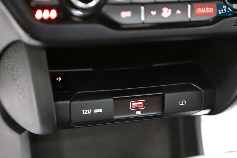 Позашляховик / Кросовер Kia Niro 2022 в Дрогобичі