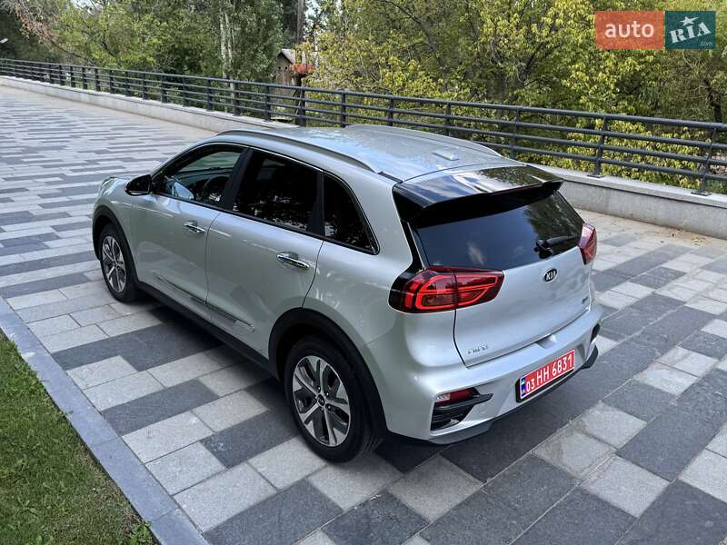 Внедорожник / Кроссовер Kia Niro 2021 в Днепре