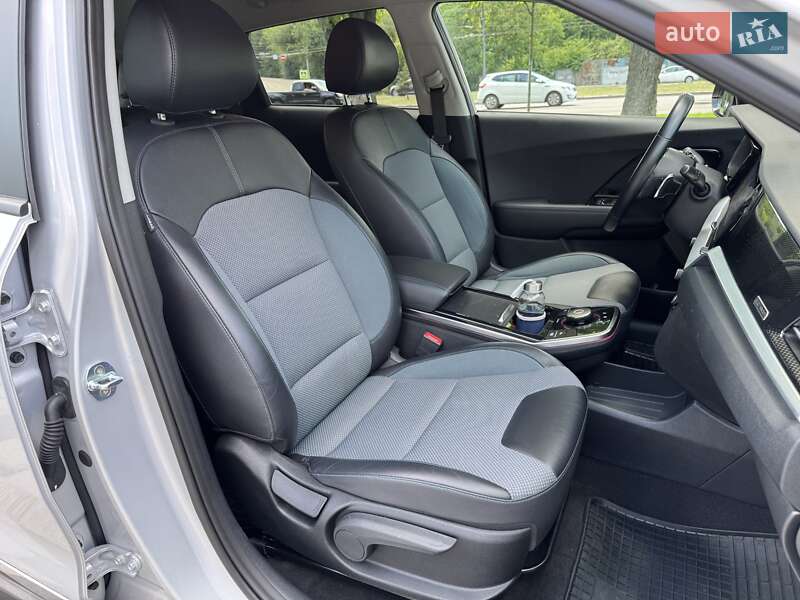 Внедорожник / Кроссовер Kia Niro 2021 в Днепре