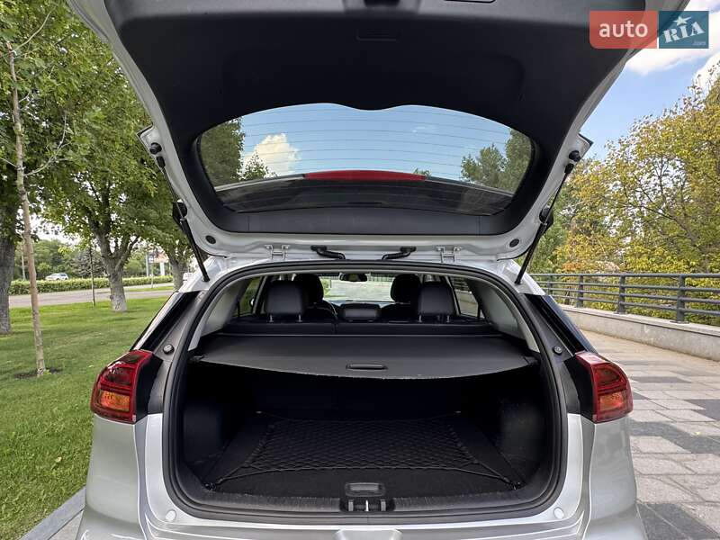 Внедорожник / Кроссовер Kia Niro 2021 в Днепре
