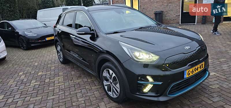 Внедорожник / Кроссовер Kia Niro 2019 в Яремче