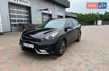 Позашляховик / Кросовер Kia Niro 2017 в Сарнах