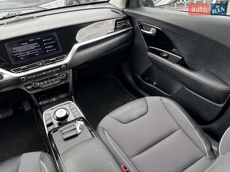 Внедорожник / Кроссовер Kia Niro 2021 в Львове