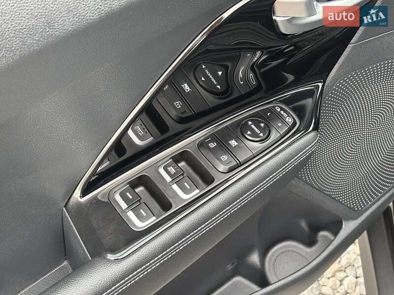 Внедорожник / Кроссовер Kia Niro 2021 в Львове