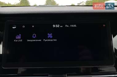 Позашляховик / Кросовер Kia Niro 2021 в 