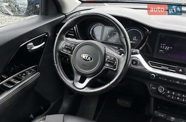 Внедорожник / Кроссовер Kia Niro 2020 в 