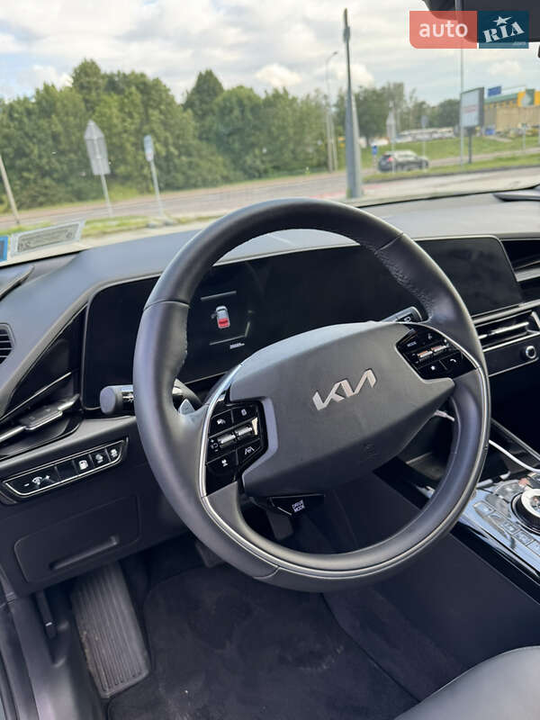 Внедорожник / Кроссовер Kia Niro 2023 в Львове