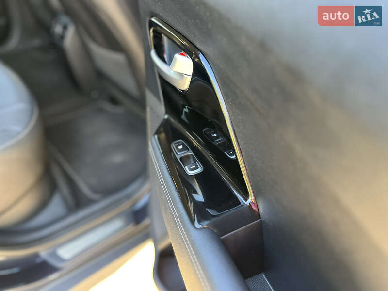 Внедорожник / Кроссовер Kia Niro 2019 в Тернополе