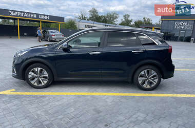 Позашляховик / Кросовер Kia Niro 2019 в 