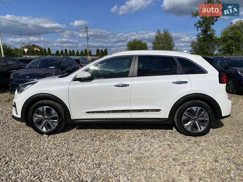 Внедорожник / Кроссовер Kia Niro 2021 в Львове