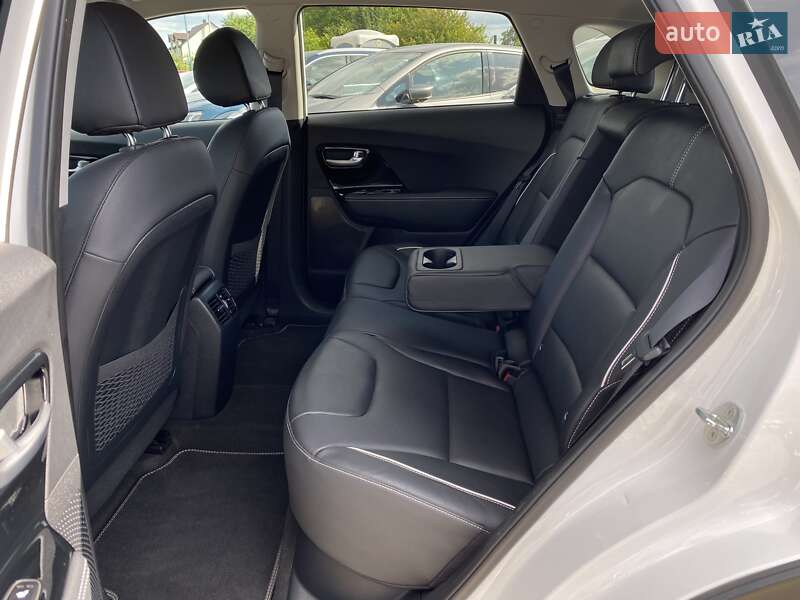 Внедорожник / Кроссовер Kia Niro 2021 в Львове