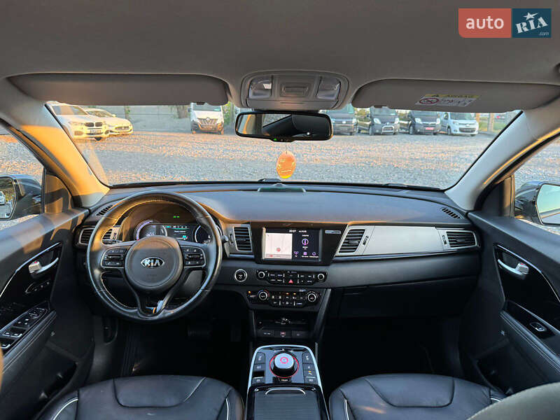 Внедорожник / Кроссовер Kia Niro 2019 в Нетешине
