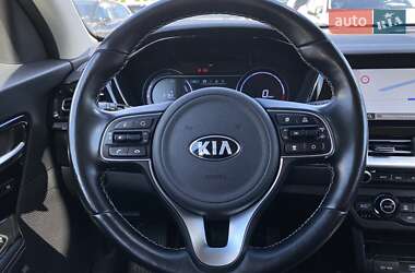 Внедорожник / Кроссовер Kia Niro 2021 в 