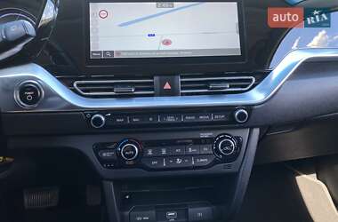 Внедорожник / Кроссовер Kia Niro 2021 в 