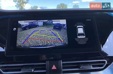 Внедорожник / Кроссовер Kia Niro 2021 в 