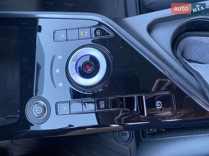 Внедорожник / Кроссовер Kia Niro 2023 в Одессе