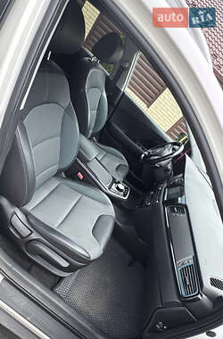 Позашляховик / Кросовер Kia Niro 2018 в Полтаві