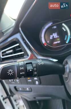 Внедорожник / Кроссовер Kia Niro 2021 в 