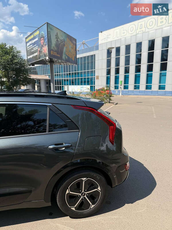 Внедорожник / Кроссовер Kia Niro 2024 в Кривом Роге