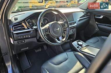 Внедорожник / Кроссовер Kia Niro 2020 в 