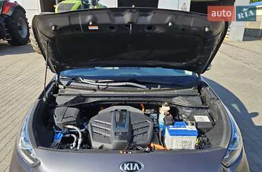 Внедорожник / Кроссовер Kia Niro 2020 в 